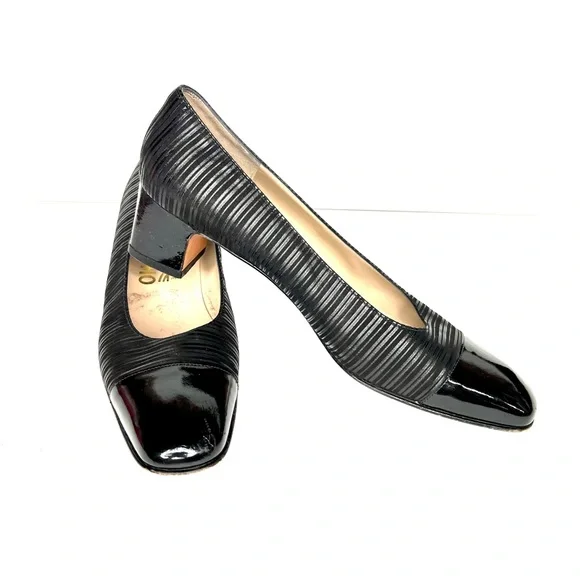 SALVATORE FERRAGAMO Black Cap Toe Chunky Heel Pumps, 8.5 A - Picture 11 of 11